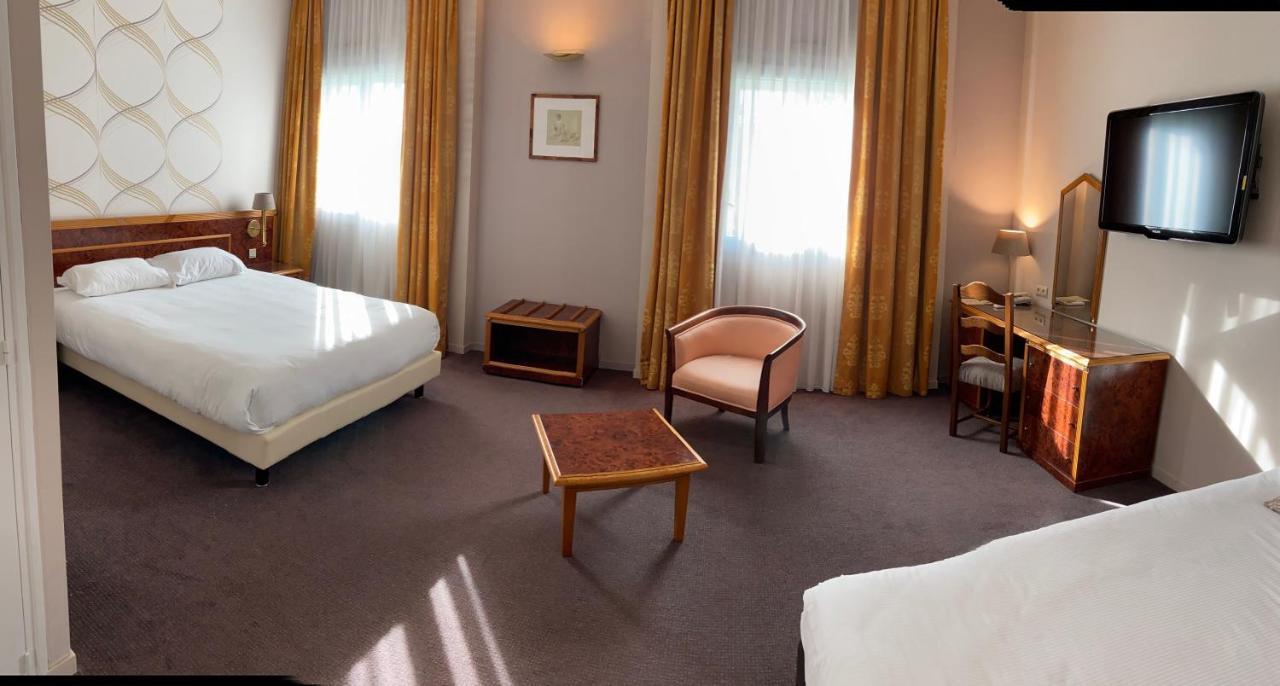 Le Manoir Hotel Orchies Ngoại thất bức ảnh